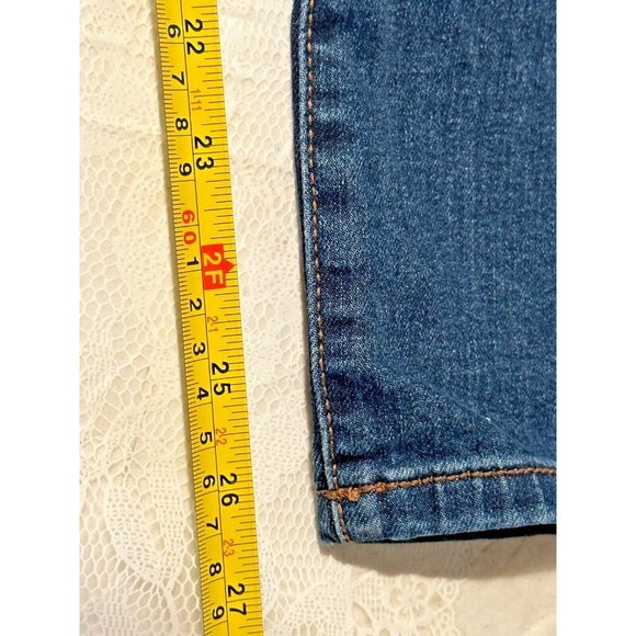 St. Johns Bay Women Mid Rise Straight Leg Relaxed Jeans Girlfriend MWash Sz 14 - Picture 7 of 7